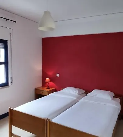 Hi - De Juventude Albergue