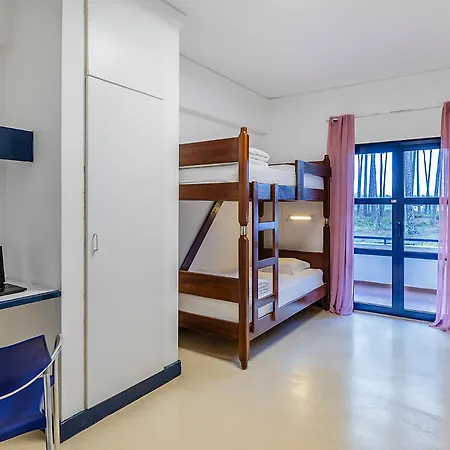 Hi - De Juventude Hostel